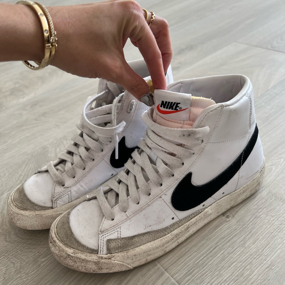 nike blazers size 7